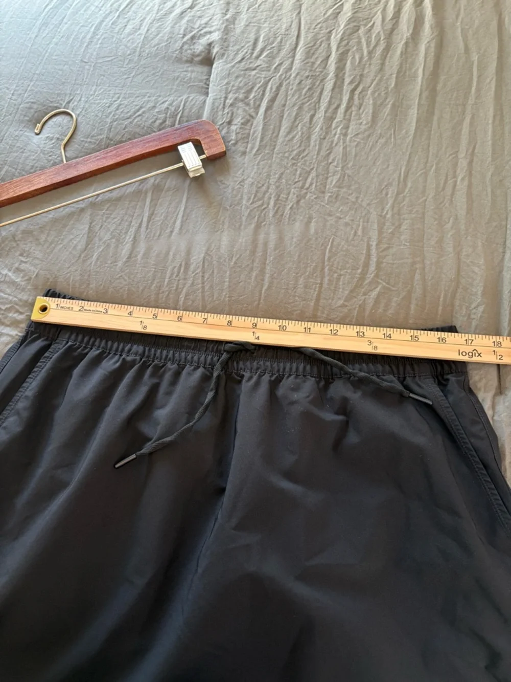 The North Face Drawstring Elastic Waist Performance Skirt. Size Large. - Picture 9 of 9